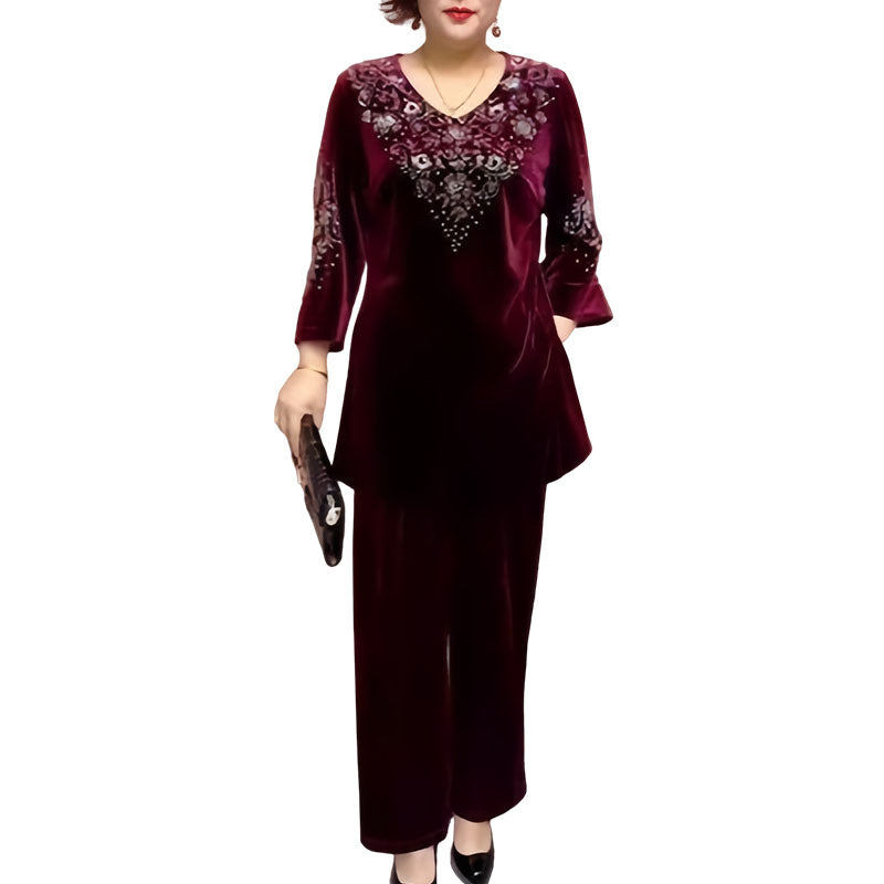 Elvire – Elegant fløjls-sæt i to dele