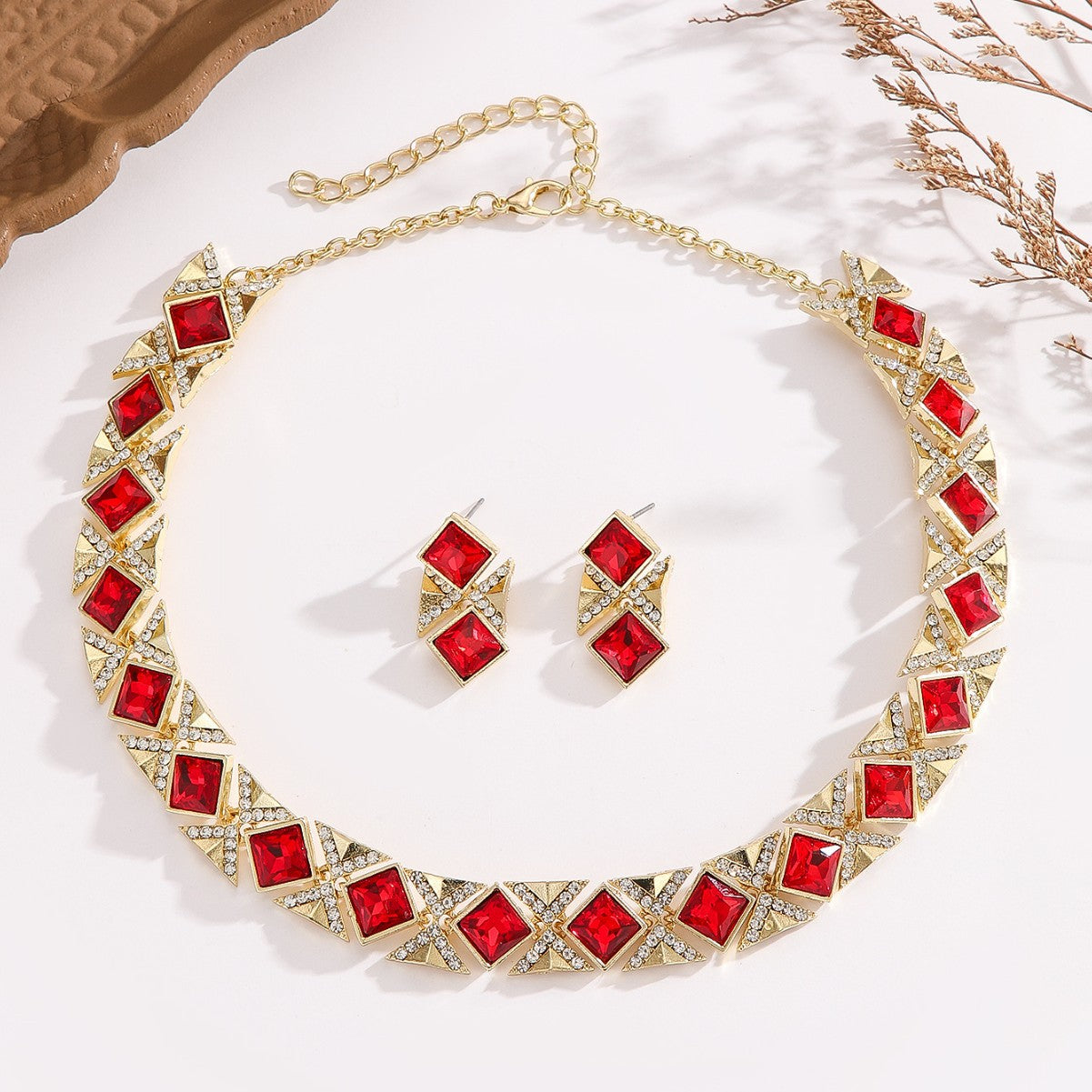 Vestiri® | Håndlavet Royale Krystalsæt (Halskæde & Øreringe)