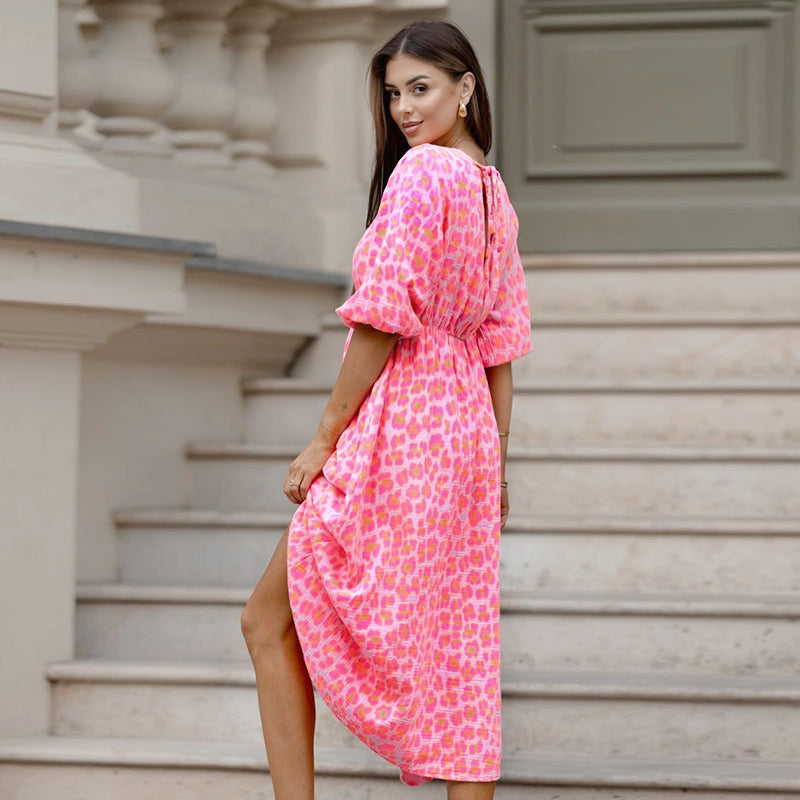 Sofie – Blomstret Sommerkjole med V-hals