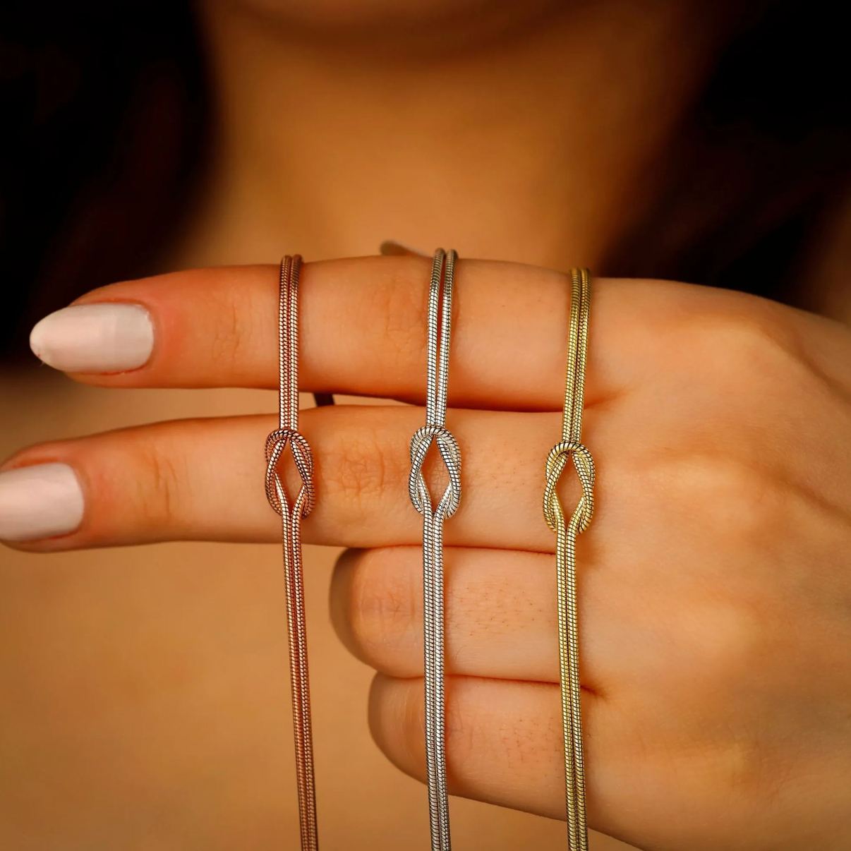 Eternal Knot Armbånd | Støt Brystkræft (1+1 GRATIS)